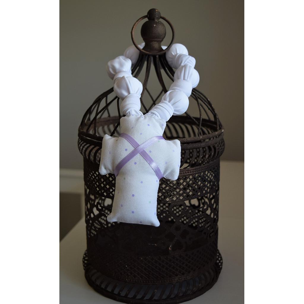 Violeta y blanco