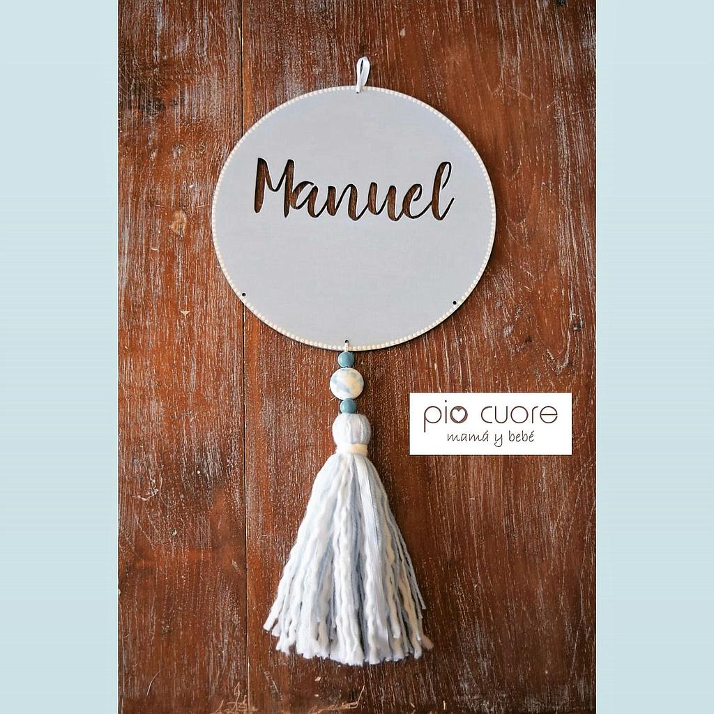 Cartel circular celeste y blanco Manuel