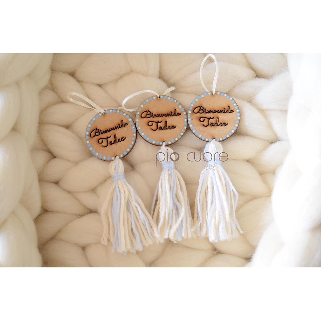 Souvenir circular en Celeste y crudo