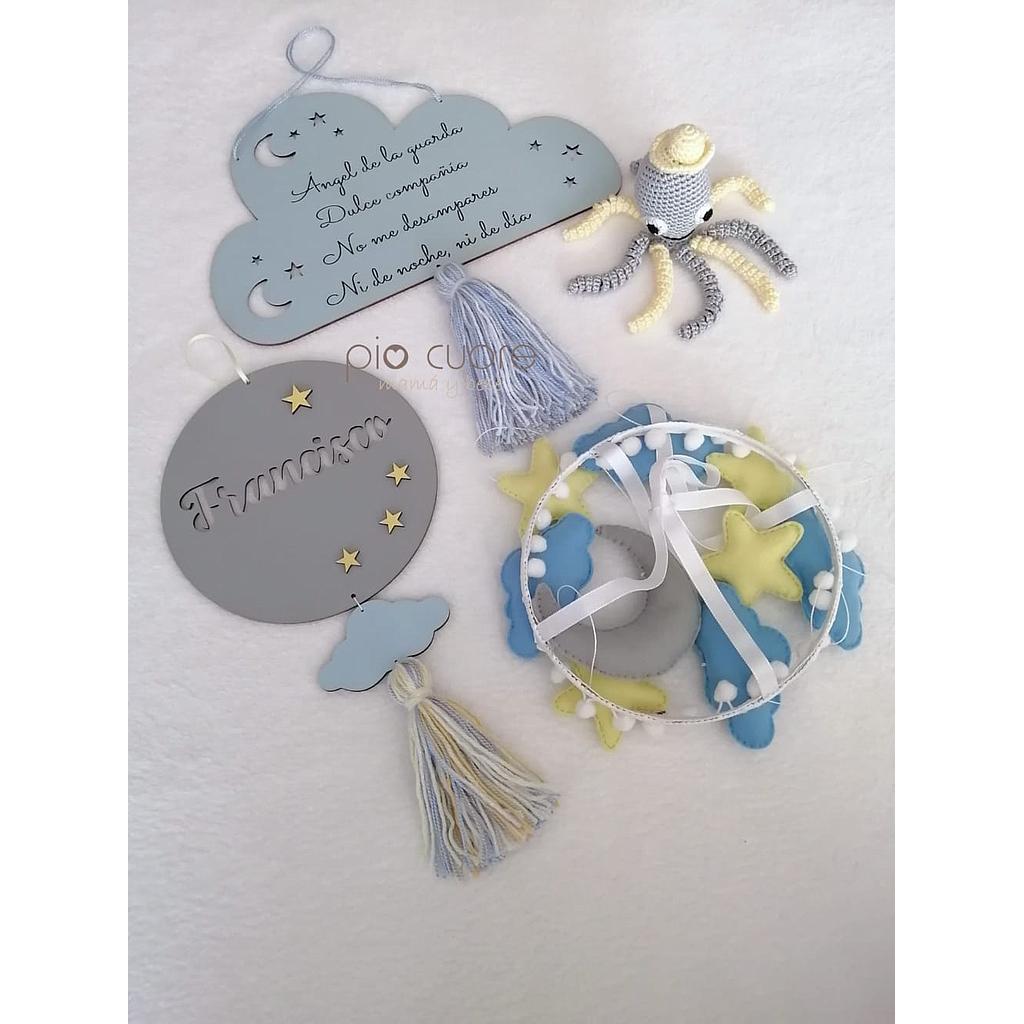 Set decorativo de Móvil,  Nube madera, pulpo de apego y Cartel puerta en celeste,  amarillo pastel y gris