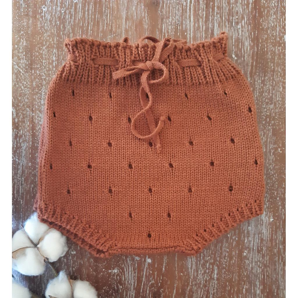 Pañalero dralon color chocolate. Talle 12 a 18 meses