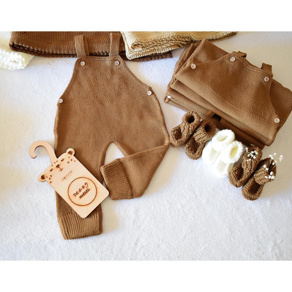 Entero dralon " ALI" chocolate. Talle 4 a 6 meses
